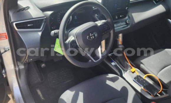 Acheter Occasion Voiture Toyota Crown Gris à Cotonou, Benin Acheter Occasion Voiture Toyota Crown Gris à Cotonou, Benin