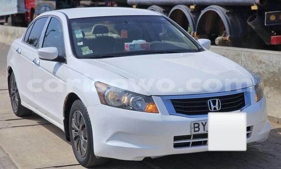 Acheter Occasion Voiture Honda Accord Blanc à Cotonou, Benin Acheter Occasion Voiture Honda Accord Blanc à Cotonou, Benin