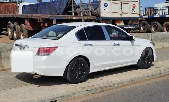 Acheter Occasion Voiture Honda Accord Blanc à Cotonou, Benin Acheter Occasion Voiture Honda Accord Blanc à Cotonou, Benin
