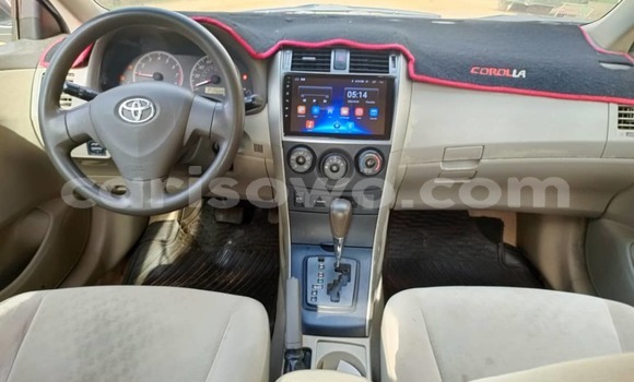 Acheter Occasion Voiture Toyota Corolla Blanc à Cotonou, Benin Acheter Occasion Voiture Toyota Corolla Blanc à Cotonou, Benin