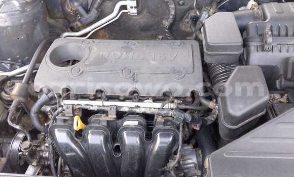 Sayi Na hannu Hyundai Santa Fe Brown Mota in Cotonou a Benin Sayi Na hannu Hyundai Santa Fe Brown Mota in Cotonou a Benin