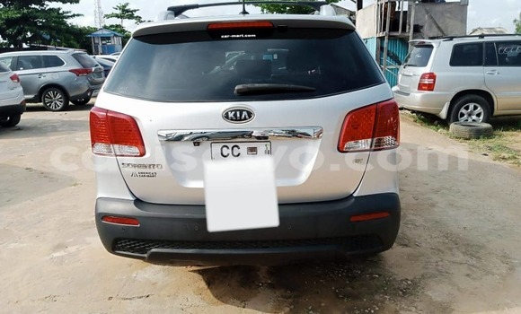 Sayi Na hannu Kia Sorento Azurfa Mota in Cotonou a Benin Sayi Na hannu Kia Sorento Azurfa Mota in Cotonou a Benin