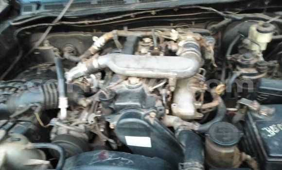 Acheter Occasion Voiture Toyota Hilux Noir à Cotonou, Benin Acheter Occasion Voiture Toyota Hilux Noir à Cotonou, Benin