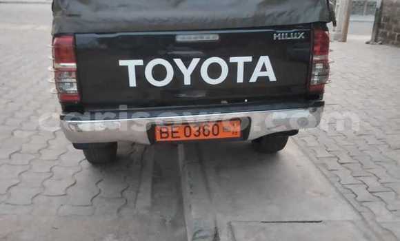 Acheter Occasion Voiture Toyota Hilux Noir à Cotonou, Benin Acheter Occasion Voiture Toyota Hilux Noir à Cotonou, Benin