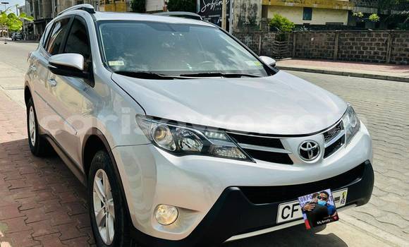 Sayi Na hannu Toyota RAV4 Sauran Mota in Cotonou a Benin