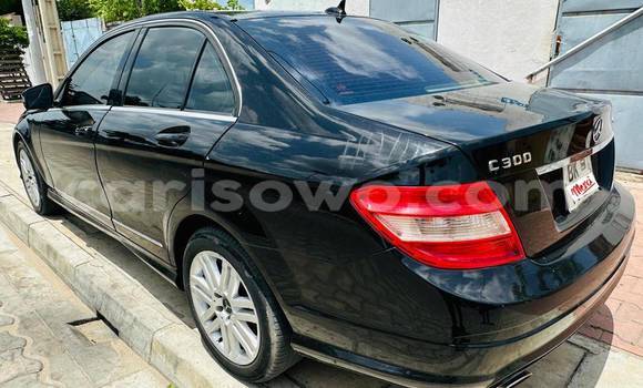 Ra Àlòkù Mercedes-Benz C–Class Black Ọkọ̀ in Cotonou ni Benin Ra Àlòkù Mercedes-Benz C–Class Black Ọkọ̀ in Cotonou ni Benin