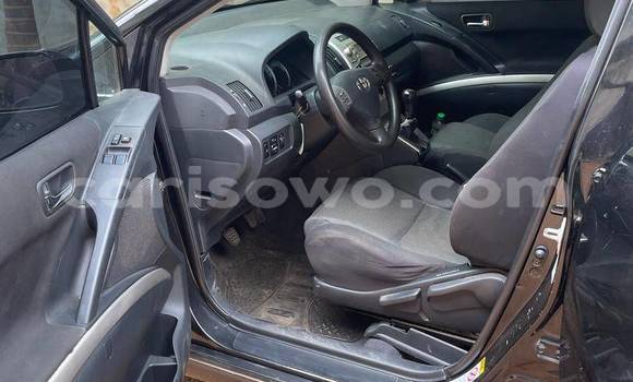 Ra Àlòkù Toyota Corolla Black Ọkọ̀ in Cotonou ni Benin Ra Àlòkù Toyota Corolla Black Ọkọ̀ in Cotonou ni Benin