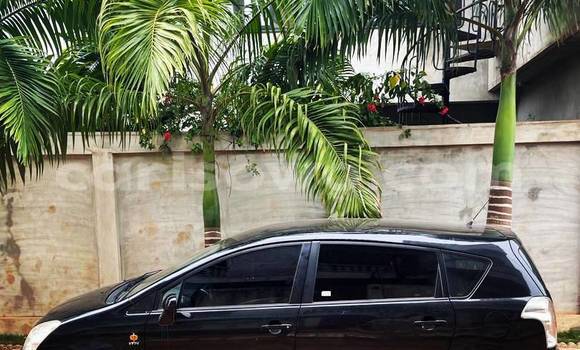 Ra Àlòkù Toyota Corolla Black Ọkọ̀ in Cotonou ni Benin Ra Àlòkù Toyota Corolla Black Ọkọ̀ in Cotonou ni Benin