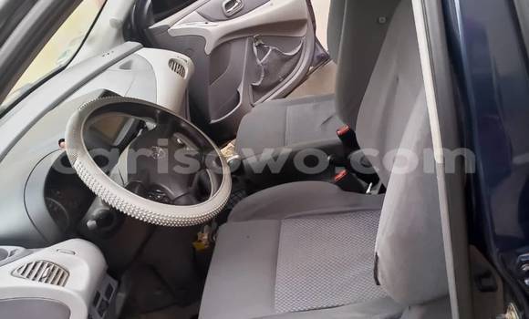 Ra Àlòkù Nissan Almera Blue Ọkọ̀ in Cotonou ni Benin Ra Àlòkù Nissan Almera Blue Ọkọ̀ in Cotonou ni Benin