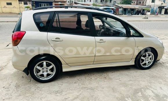 Ra Àlòkù Toyota Verso Miiran Ọkọ̀ in Cotonou ni Benin Ra Àlòkù Toyota Verso Miiran Ọkọ̀ in Cotonou ni Benin