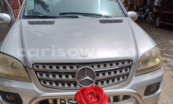 Sayi Na hannu Mercedes-Benz ML–Class Sauran Mota in Cotonou a Benin