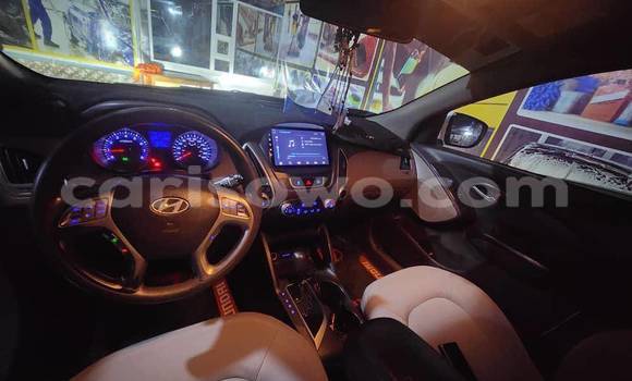 Ra Àlòkù Hyundai Tucson funfun Ọkọ̀ in Cotonou ni Benin Ra Àlòkù Hyundai Tucson funfun Ọkọ̀ in Cotonou ni Benin