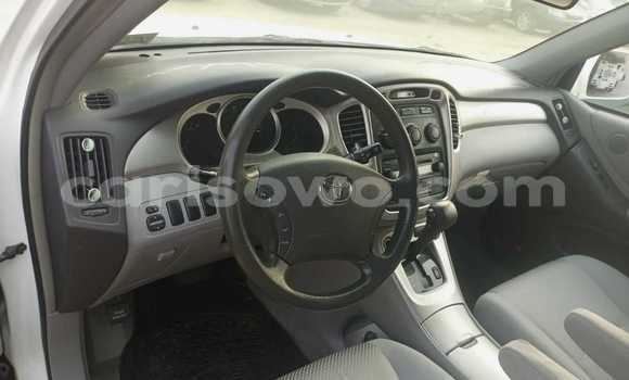 Sayi Na hannu Lexus RX 330 White Mota in Banikoara a Benin Sayi Na hannu Lexus RX 330 White Mota in Banikoara a Benin