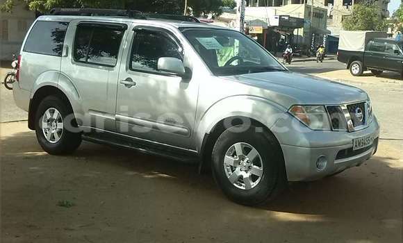 Ra Àlòkù Nissan Pathfinder Silver Ọkọ̀ in Cotonou ni Benin Ra Àlòkù Nissan Pathfinder Silver Ọkọ̀ in Cotonou ni Benin