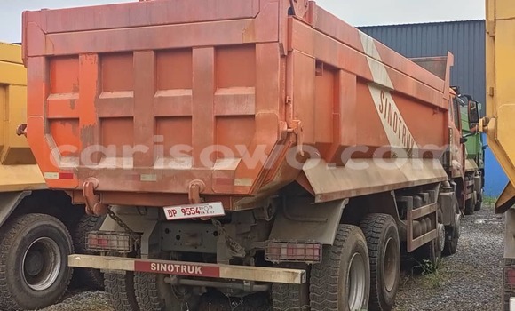 Acheter Occasion Utilitaire Hino Ranger Autre à Cotonou, Benin Acheter Occasion Utilitaire Hino Ranger Autre à Cotonou, Benin