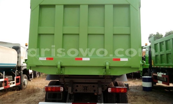 Acheter Occasion Utilitaire Isuzu FTR 850 Autre à Cotonou, Benin Acheter Occasion Utilitaire Isuzu FTR 850 Autre à Cotonou, Benin