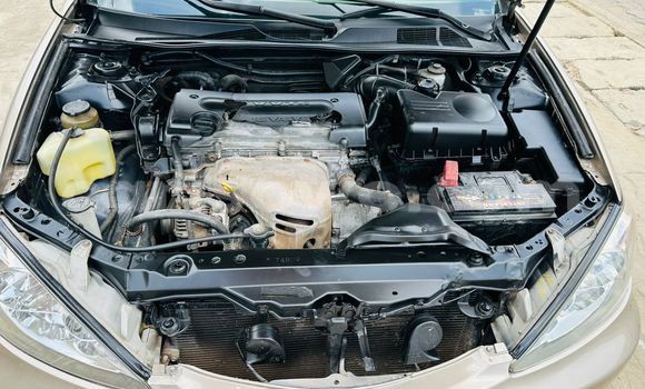 Sayi Na hannu Toyota Camry Azurfa Mota in Cotonou a Benin Sayi Na hannu Toyota Camry Azurfa Mota in Cotonou a Benin
