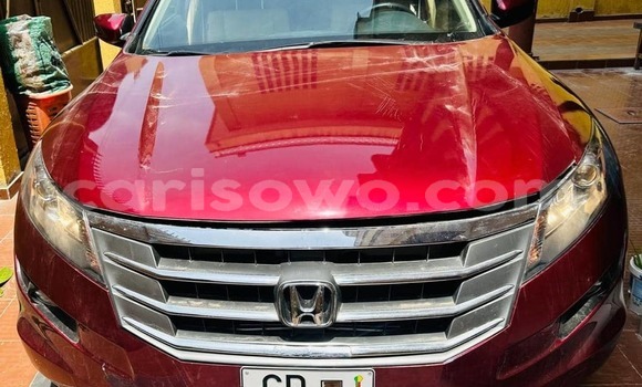 Ra Àlòkù Honda Crosstour Red Ọkọ̀ in Cotonou ni Benin Ra Àlòkù Honda Crosstour Red Ọkọ̀ in Cotonou ni Benin
