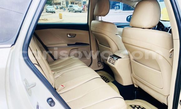 Buy Used Toyota Venza White Car in Cotonou in Benign Buy Used Toyota Venza White Car in Cotonou in Benign