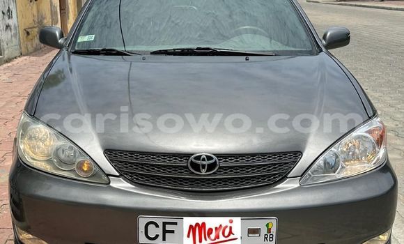 Ra Àlòkù Toyota Camry Silver Ọkọ̀ in Cotonou ni Benin Ra Àlòkù Toyota Camry Silver Ọkọ̀ in Cotonou ni Benin