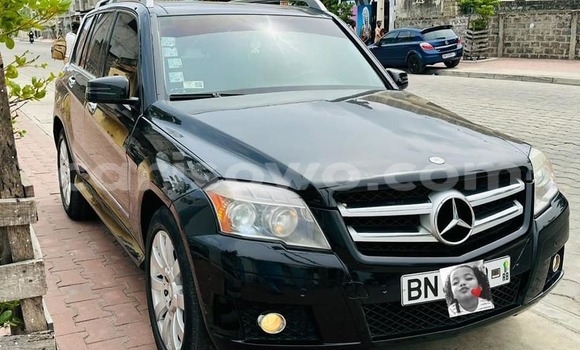 Ra Àlòkù Mercedes-Benz GLK-klasse Black Ọkọ̀ in Cotonou ni Benin Ra Àlòkù Mercedes-Benz GLK-klasse Black Ọkọ̀ in Cotonou ni Benin