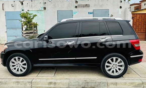 Ra Àlòkù Mercedes-Benz GLK-klasse Black Ọkọ̀ in Cotonou ni Benin Ra Àlòkù Mercedes-Benz GLK-klasse Black Ọkọ̀ in Cotonou ni Benin