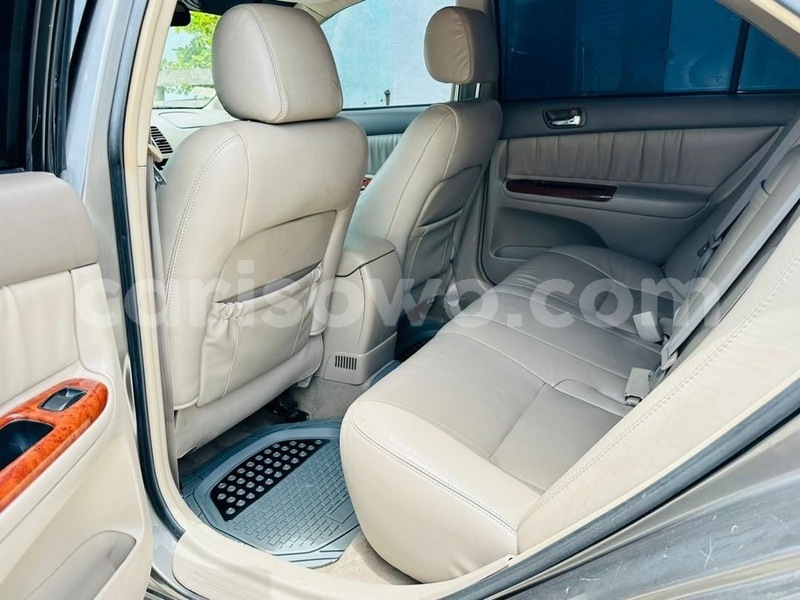 Big with watermark toyota camry benin cotonou 19811