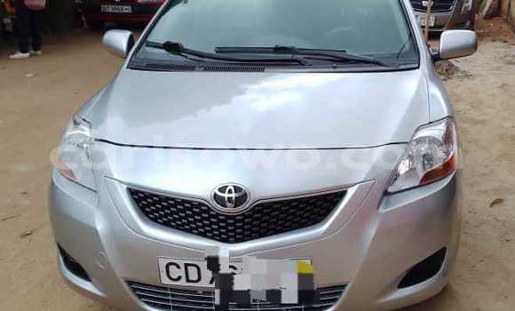 Sayi Na hannu Toyota Yaris Azurfa Mota in Cotonou a Benin