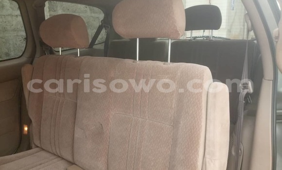 Ra Àlòkù Toyota Sienna Silver Ọkọ̀ in Cotonou ni Benin Ra Àlòkù Toyota Sienna Silver Ọkọ̀ in Cotonou ni Benin