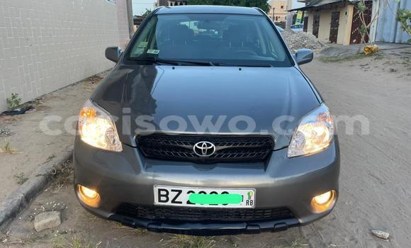 Buy Used Toyota Matrix Brown Car in Cotonou in Benign