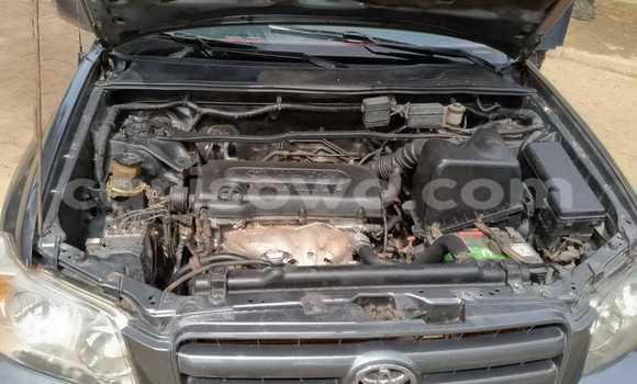 Ra Àlòkù Toyota Highlander Brown Ọkọ̀ in Cotonou ni Benin Ra Àlòkù Toyota Highlander Brown Ọkọ̀ in Cotonou ni Benin