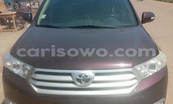 Ra Àlòkù Toyota Highlander Red Ọkọ̀ in Cotonou ni Benin Ra Àlòkù Toyota Highlander Red Ọkọ̀ in Cotonou ni Benin