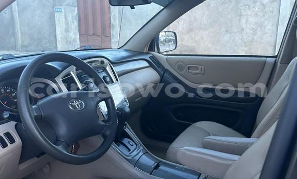 Ra Àlòkù Toyota Highlander Alagara Ọkọ̀ in Cotonou ni Benin Ra Àlòkù Toyota Highlander Alagara Ọkọ̀ in Cotonou ni Benin