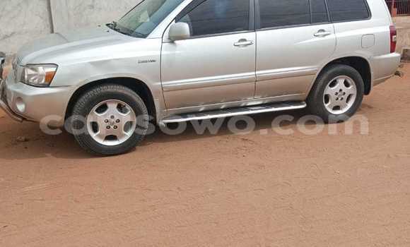 Acheter Occasion Voiture Toyota Highlander Gris à Cotonou, Benin Acheter Occasion Voiture Toyota Highlander Gris à Cotonou, Benin