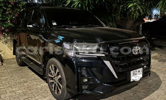 Sayi Na hannu Toyota Land Cruiser Black Mota in Cotonou a Benin Sayi Na hannu Toyota Land Cruiser Black Mota in Cotonou a Benin