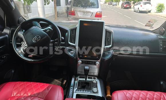 Sayi Na hannu Toyota Land Cruiser Black Mota in Cotonou a Benin Sayi Na hannu Toyota Land Cruiser Black Mota in Cotonou a Benin