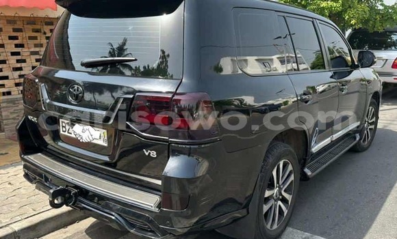 Sayi Na hannu Toyota Land Cruiser Black Mota in Cotonou a Benin Sayi Na hannu Toyota Land Cruiser Black Mota in Cotonou a Benin
