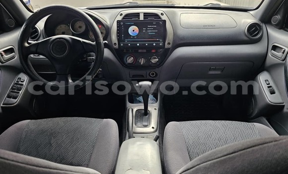 Ra Àlòkù Toyota RAV4 Silver Ọkọ̀ in Cotonou ni Benin Ra Àlòkù Toyota RAV4 Silver Ọkọ̀ in Cotonou ni Benin