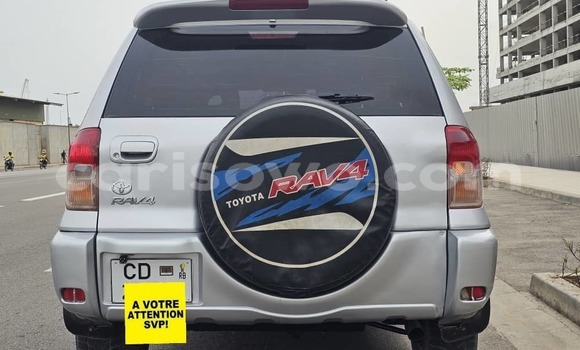 Ra Àlòkù Toyota RAV4 Silver Ọkọ̀ in Cotonou ni Benin Ra Àlòkù Toyota RAV4 Silver Ọkọ̀ in Cotonou ni Benin