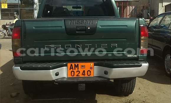 Buy Used Nissan Frontier Green Car in Cotonou in Benign Buy Used Nissan Frontier Green Car in Cotonou in Benign