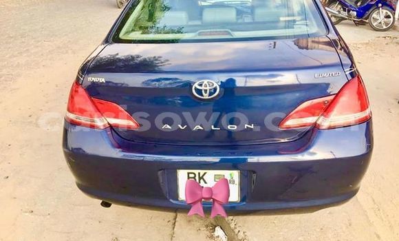 Buy Used Toyota Avalon Blue Car in Cotonou in Benign Buy Used Toyota Avalon Blue Car in Cotonou in Benign