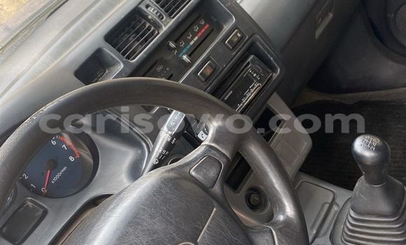 Acheter Occasion Voiture Toyota RAV4 Bleu à Cotonou, Benin Acheter Occasion Voiture Toyota RAV4 Bleu à Cotonou, Benin