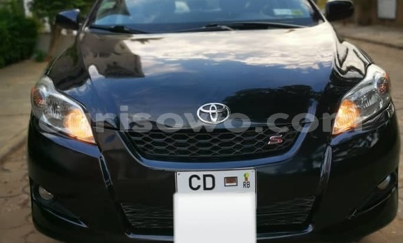 Buy Used Toyota Matrix Black Car in Cotonou in Benign