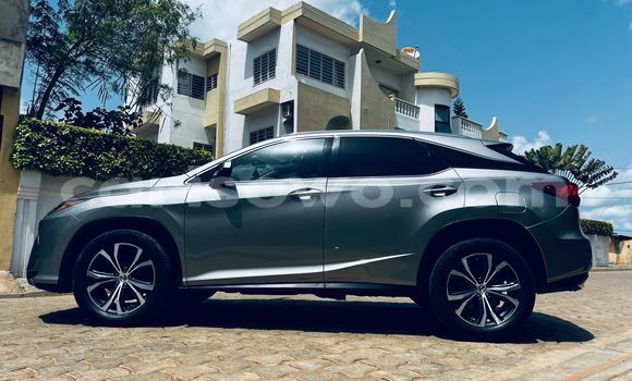 Acheter Occasion Voiture Lexus RX 350 Noir à Cotonou, Benin Acheter Occasion Voiture Lexus RX 350 Noir à Cotonou, Benin