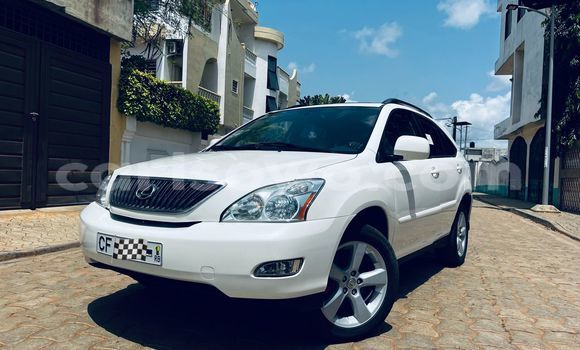 Acheter Occasion Voiture Lexus RX 330 Blanc à Cotonou, Benin Acheter Occasion Voiture Lexus RX 330 Blanc à Cotonou, Benin