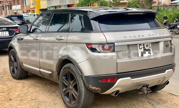 Acheter Occasion Voiture Range Rover Evoque Blanc à Cotonou, Benin Acheter Occasion Voiture Range Rover Evoque Blanc à Cotonou, Benin