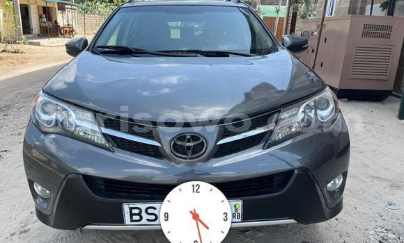Sayi Na hannu Toyota RAV4 Black Mota in Cotonou a Benin