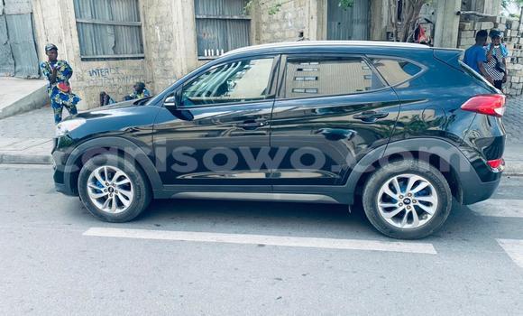 Acheter Occasion Voiture Hyundai Tucson Bleu à Cotonou, Benin Acheter Occasion Voiture Hyundai Tucson Bleu à Cotonou, Benin