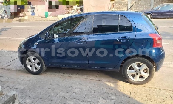 Acheter Occasion Voiture Toyota Yaris Bleu à Cotonou, Benin Acheter Occasion Voiture Toyota Yaris Bleu à Cotonou, Benin