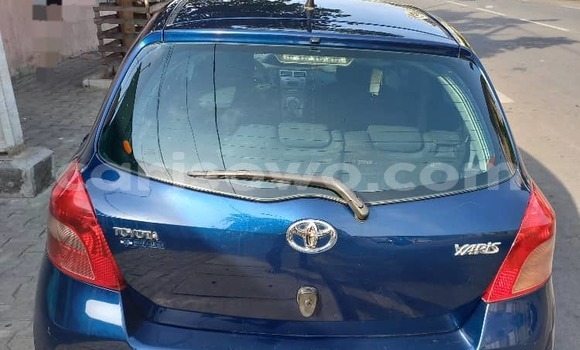 Acheter Occasion Voiture Toyota Yaris Bleu à Cotonou, Benin Acheter Occasion Voiture Toyota Yaris Bleu à Cotonou, Benin